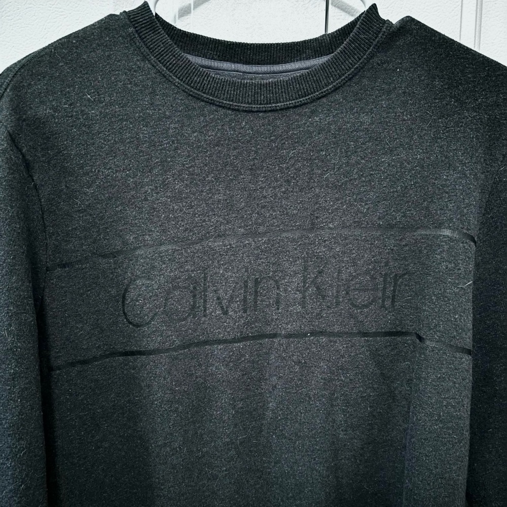 Calvin Klein Sweater
